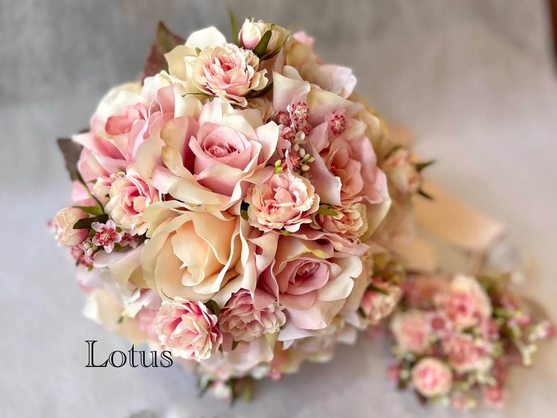 ピンク&ピーチローズブーケ