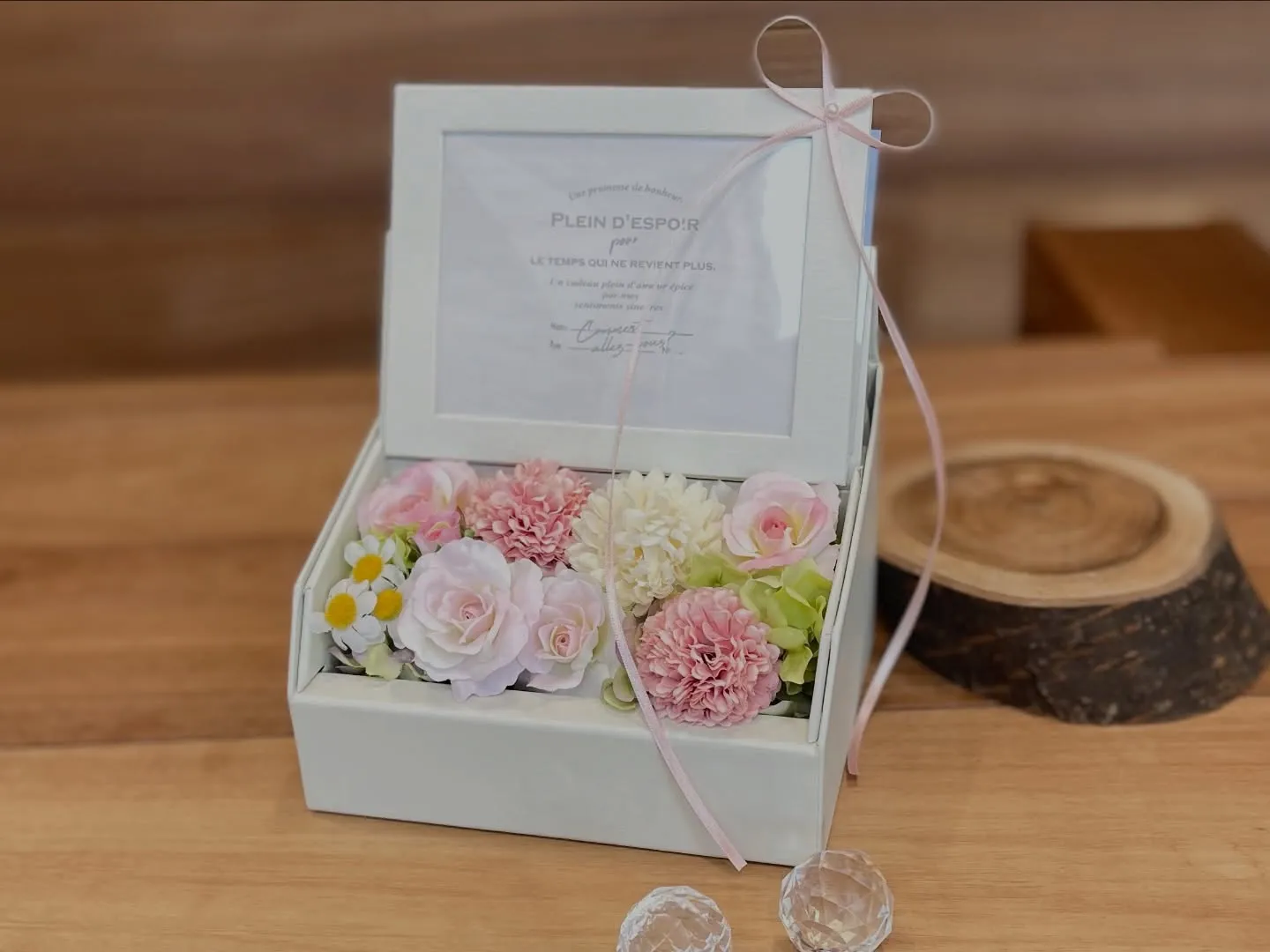 【New Arrival】　「記憶を閉じ込める、花の宝箱。